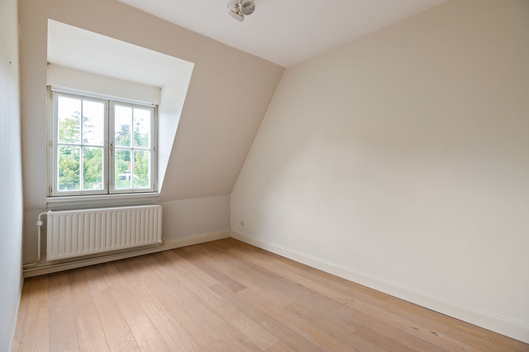 Ruime klassieke villa met zuid-tuin op toplocatie ! foto 23