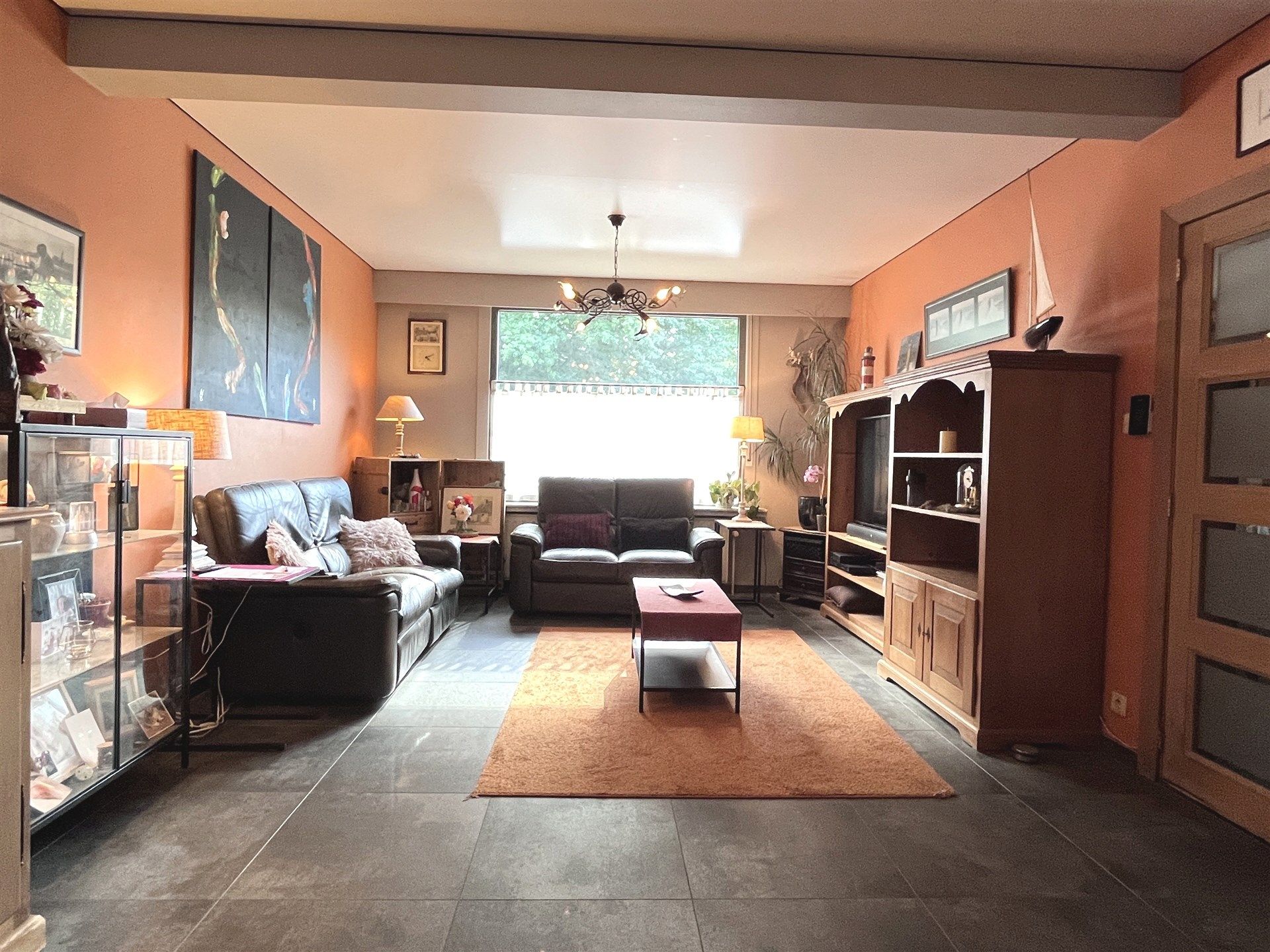 Ruime, verzorgde rijwoning met gezellige tuin!  foto 3