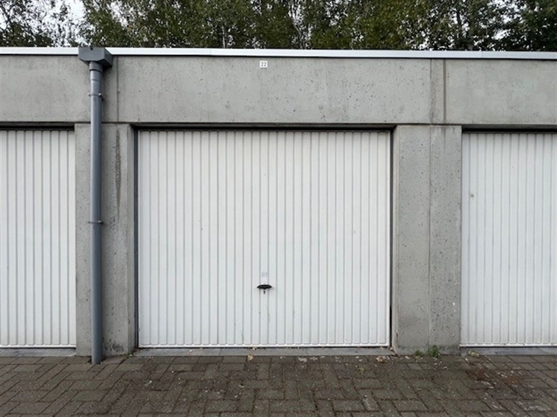 Charmant appartement met terras en garage! foto 11