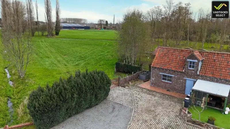 Woning met grote weide op perceel van 5.175 m2 met 3 slaapkamers in Maldegem foto 3