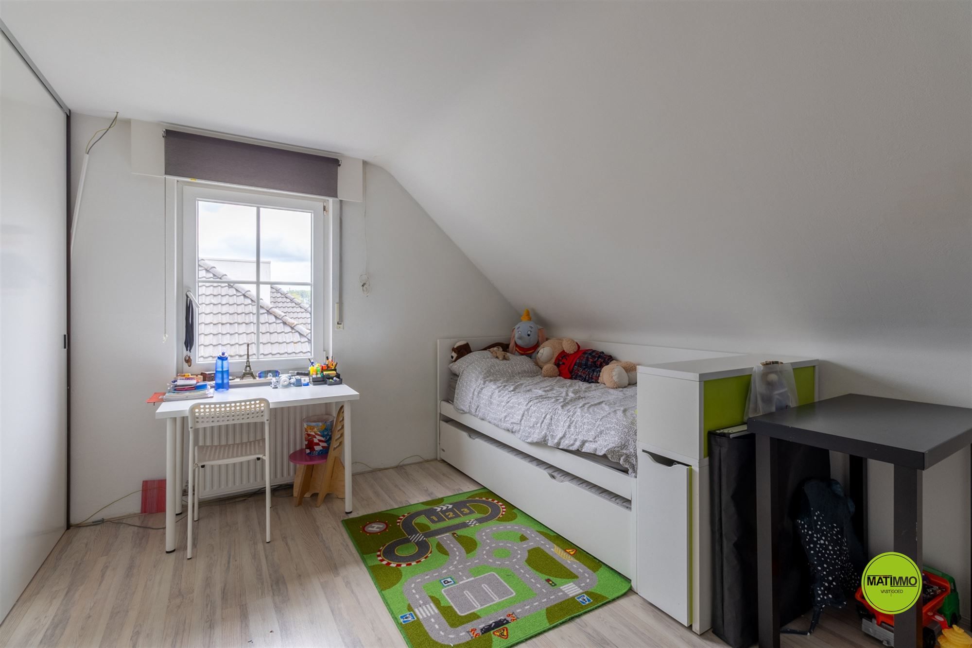 Instapklare vrijstaande woning met praktijkruimte foto 18