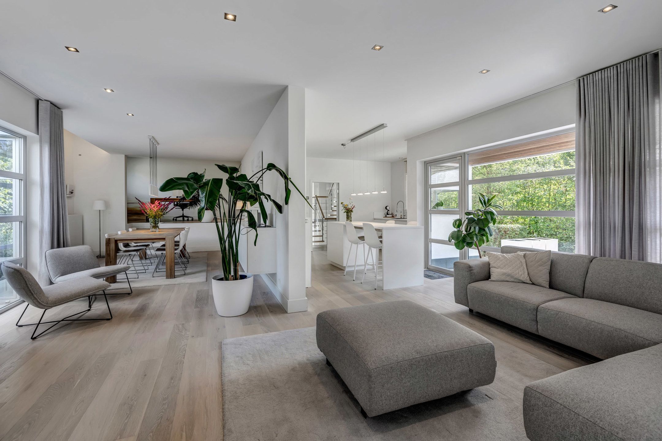 Exclusief gerenoveerde villa te koop in Idegem  foto 7