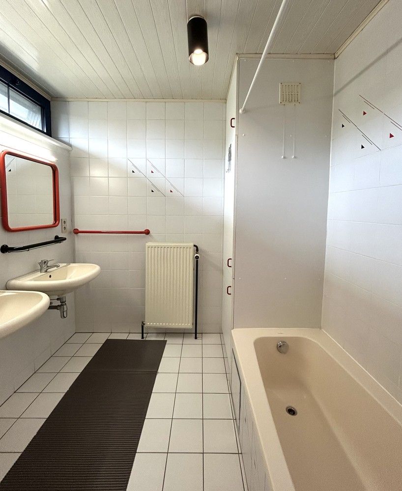 Ruime, energetische woning met 5 slaapkamers en prachtige tuin te Veltem-Beisem foto 14