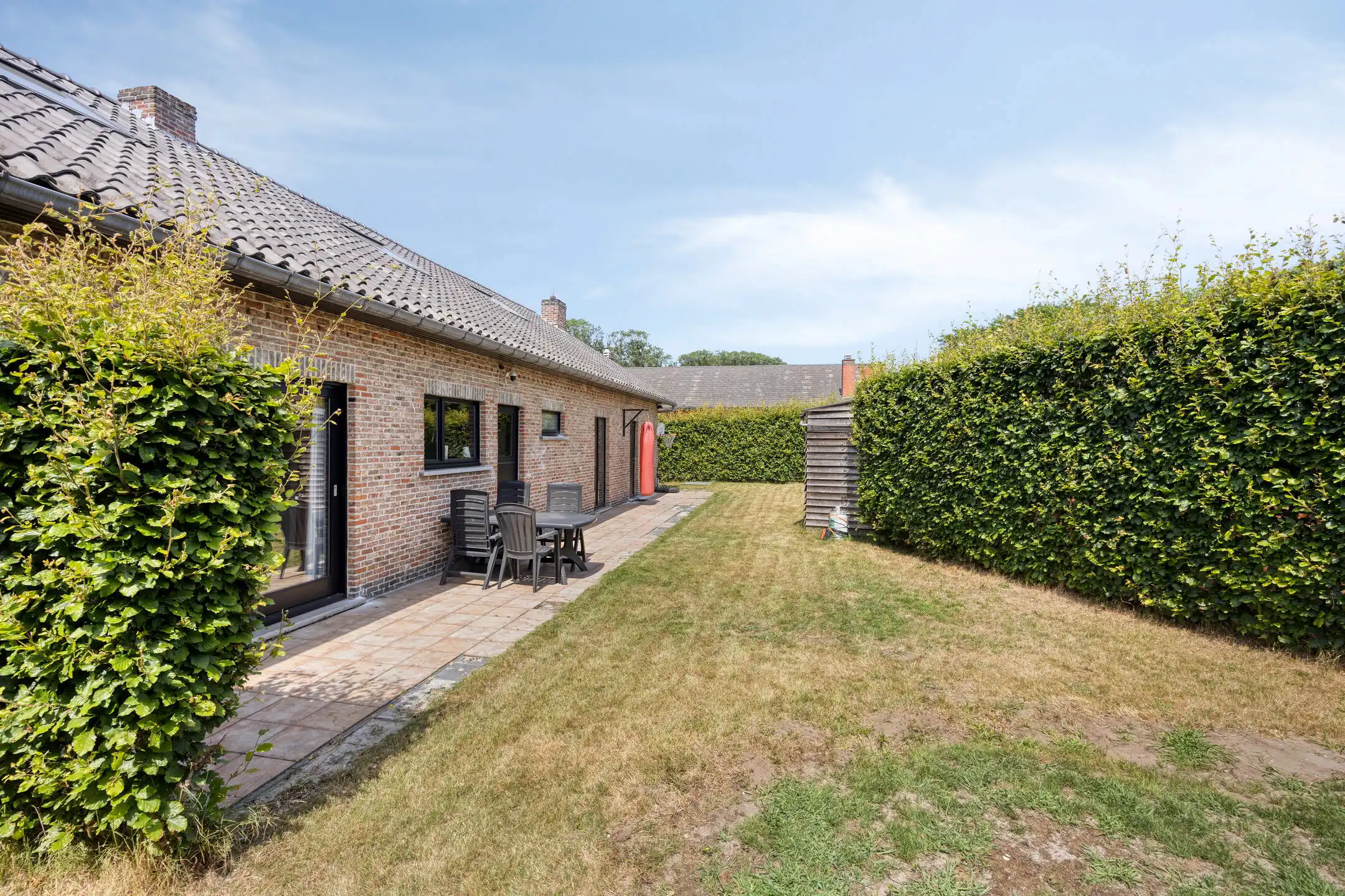 Ruime vrijstaande woning met potentieel foto 26