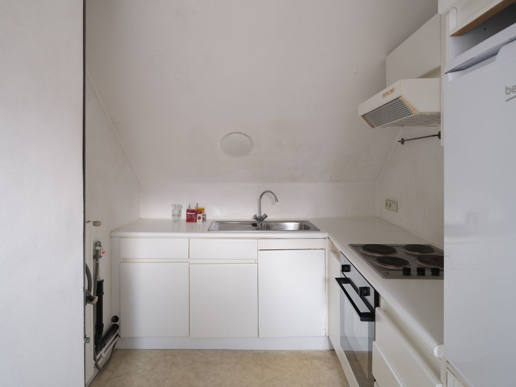 Recollettenlei – Op te frissen appartement gelegen op de bovenste verdieping van een kleine residentie met prachtige zichten. foto 4