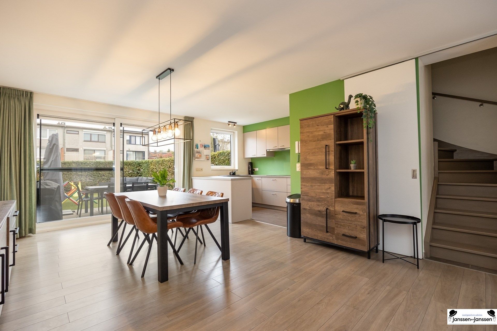 Instapklaar, energiezuinig en charmant huis foto 5
