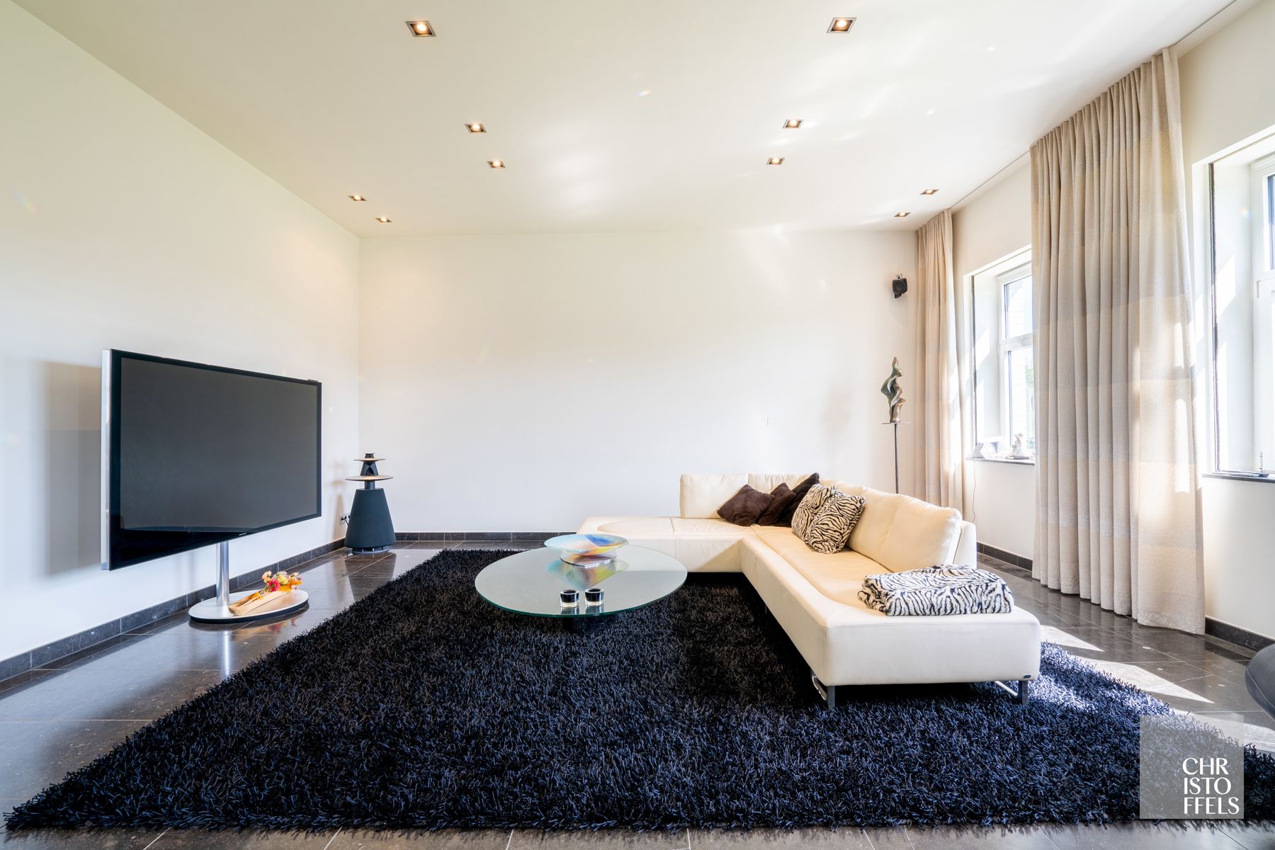 Exclusief villa-appartement van 391m² met vrij uitzicht op omliggend kasteelpark! foto 16