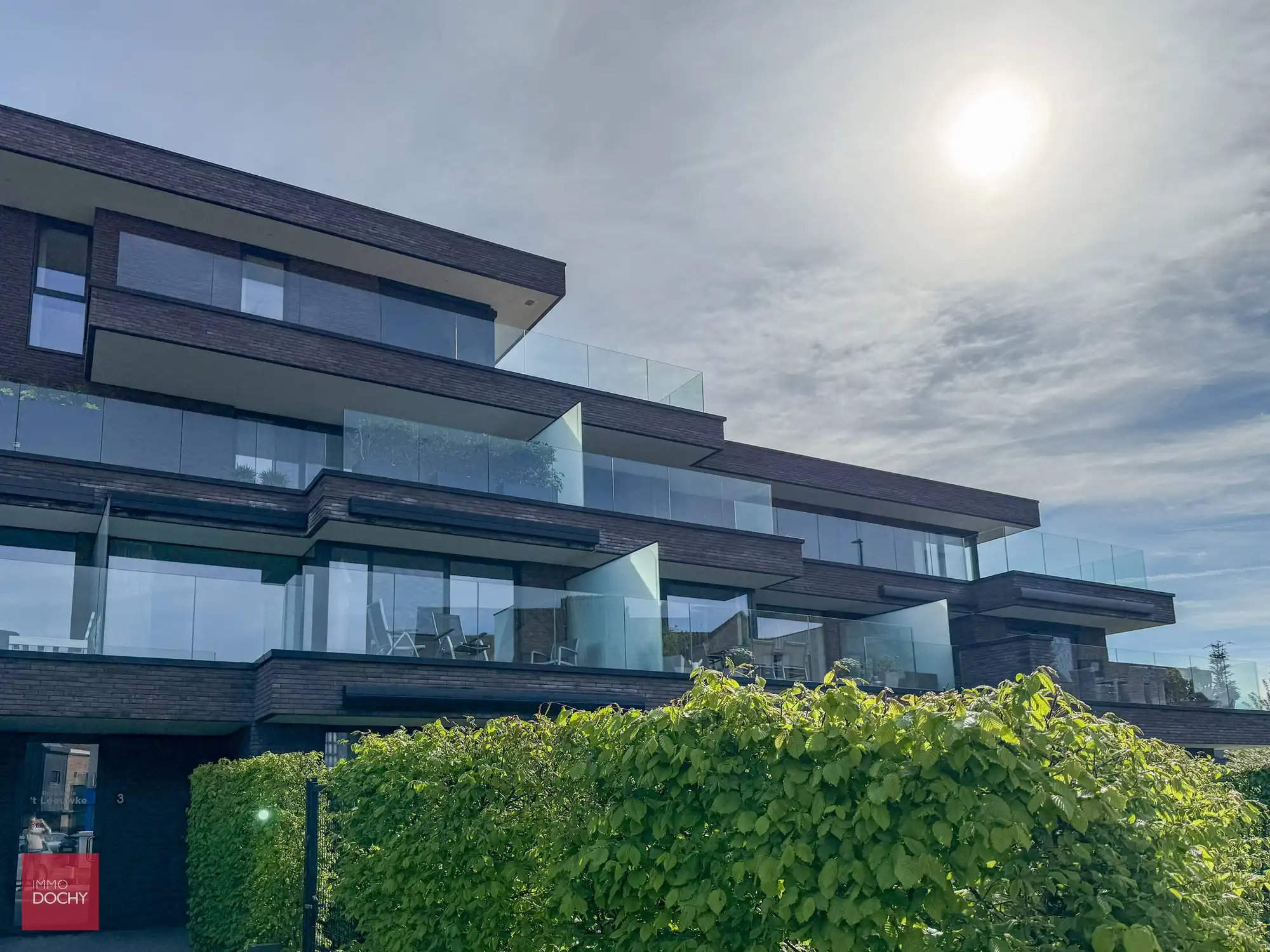 Luxe-penthouse met grote terrassen nabij centrum | Leeuwkestraat foto 2