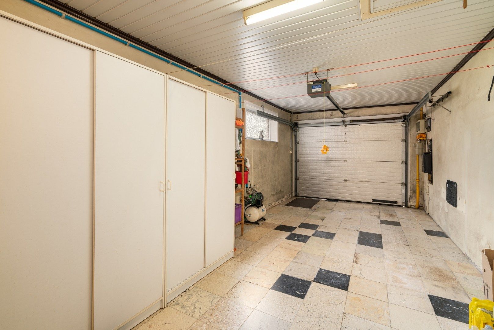 Te renoveren gelijkvloerse villa op een royaal perceel van 745 m² in de Warandestraat 65 – solide basis met groeipotentieel foto 18