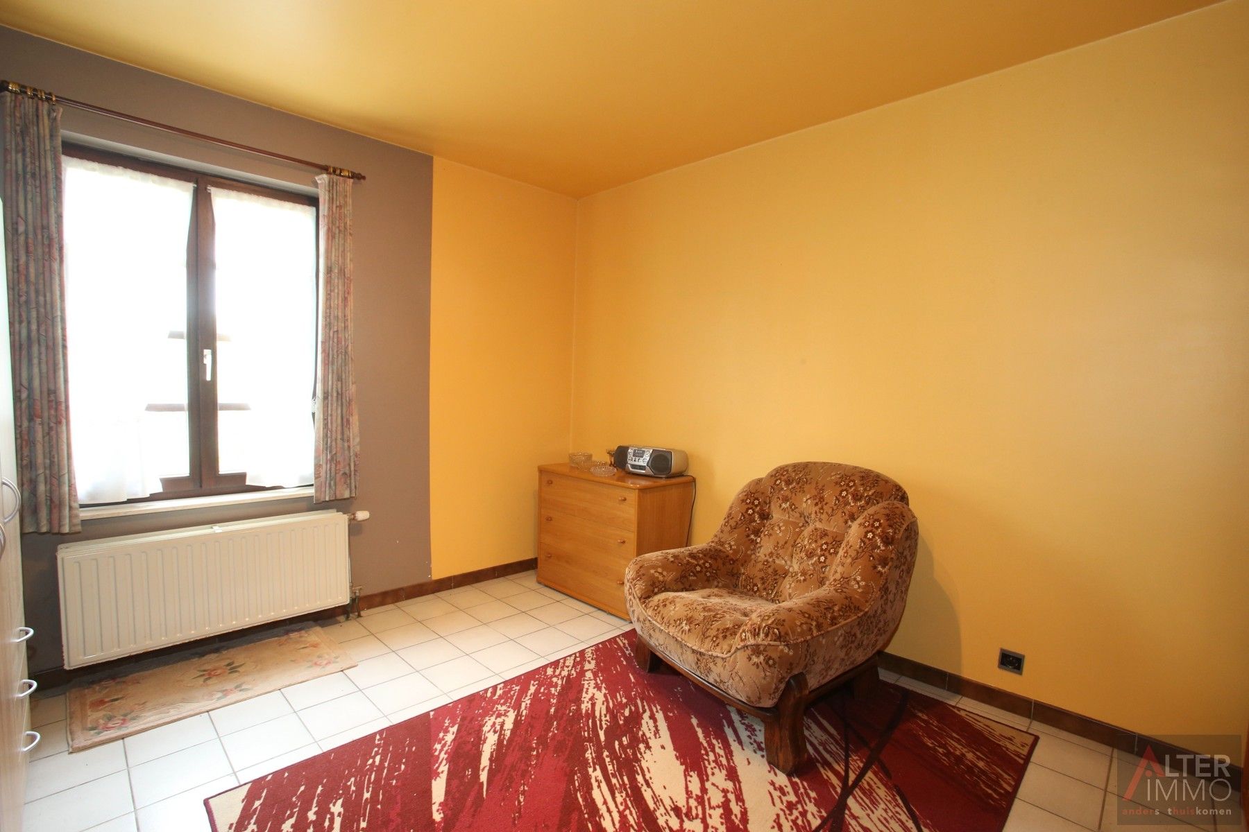Instapklare woning met 4/5 slaapkamers op ca. 8 are! foto 13