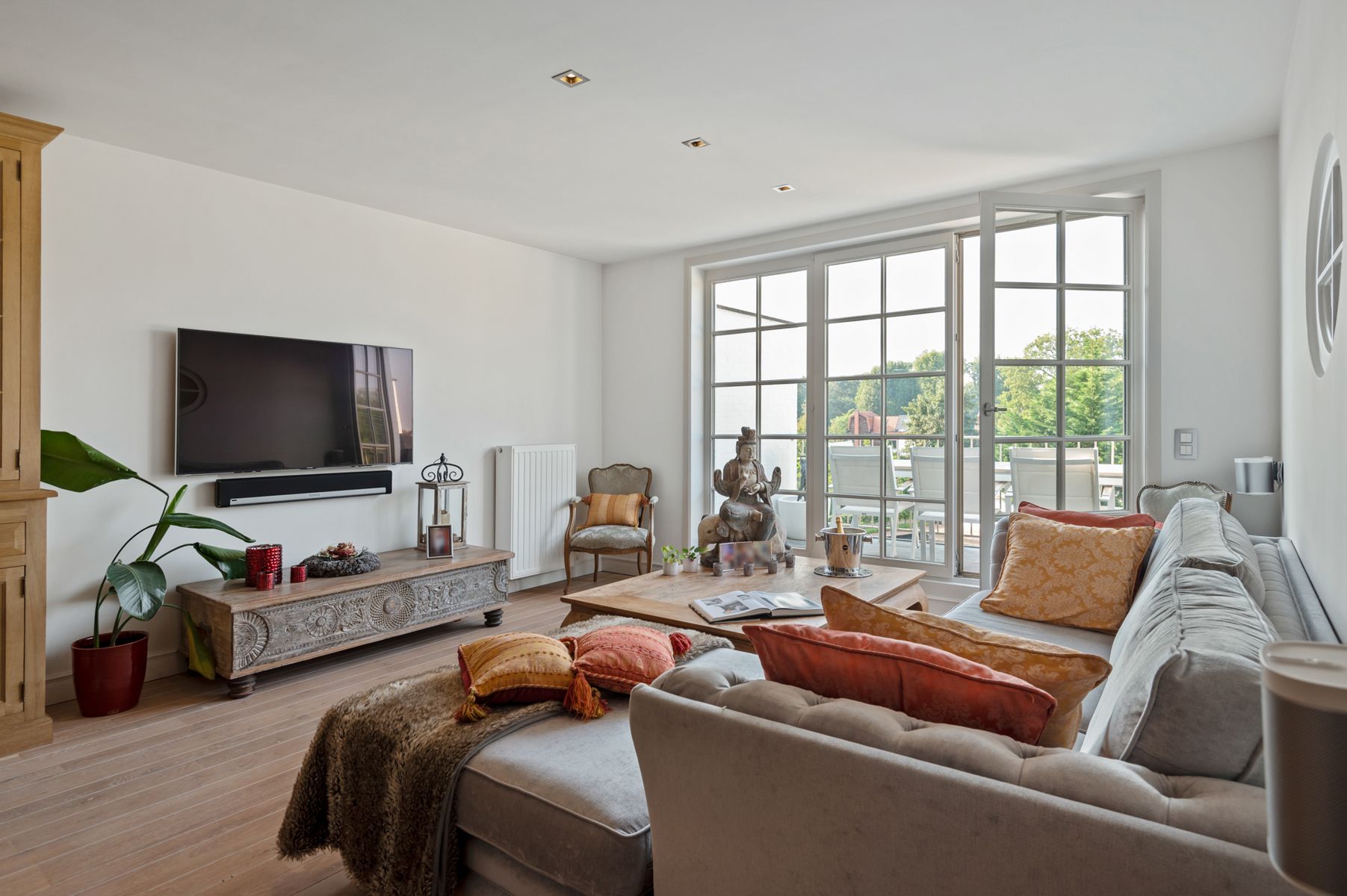 Ruim duplex appartement in het centrum van Schilde.  foto 4