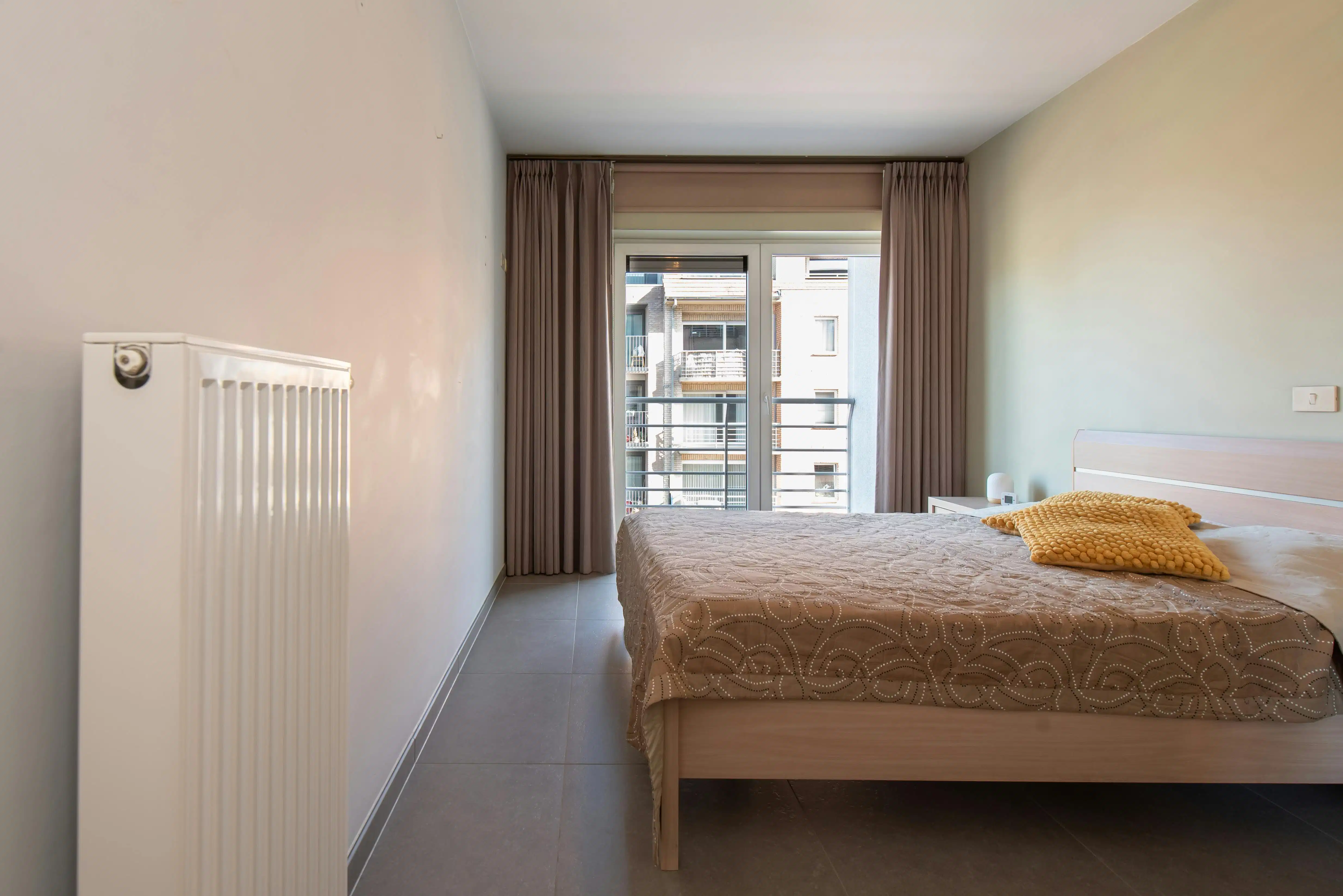 Instapklaar appartement te koop met terras te Oostende foto 11