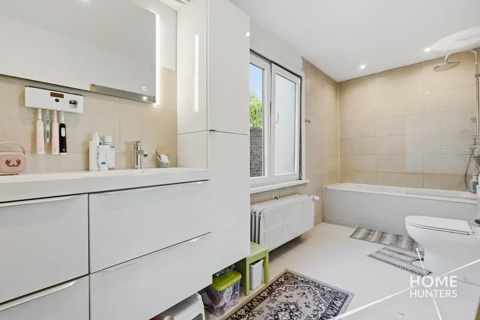 Ruime stadswoning met 4 slaapkamers aan de voet van de Ieperse vestingen foto 15