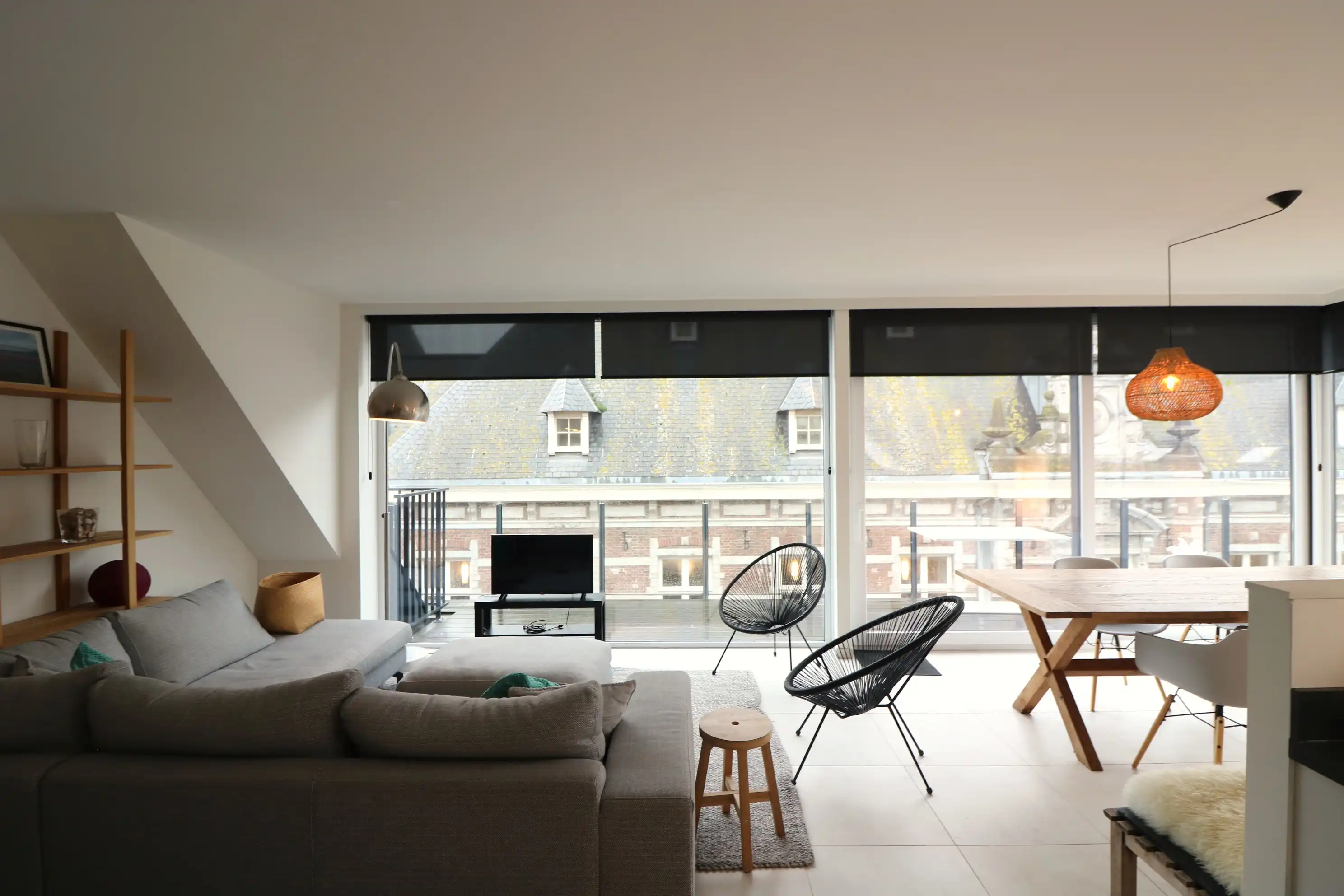 Recent en luxueus hoek appartement met 3 slaapkamers, 2 badkamers en ruim terras foto 9