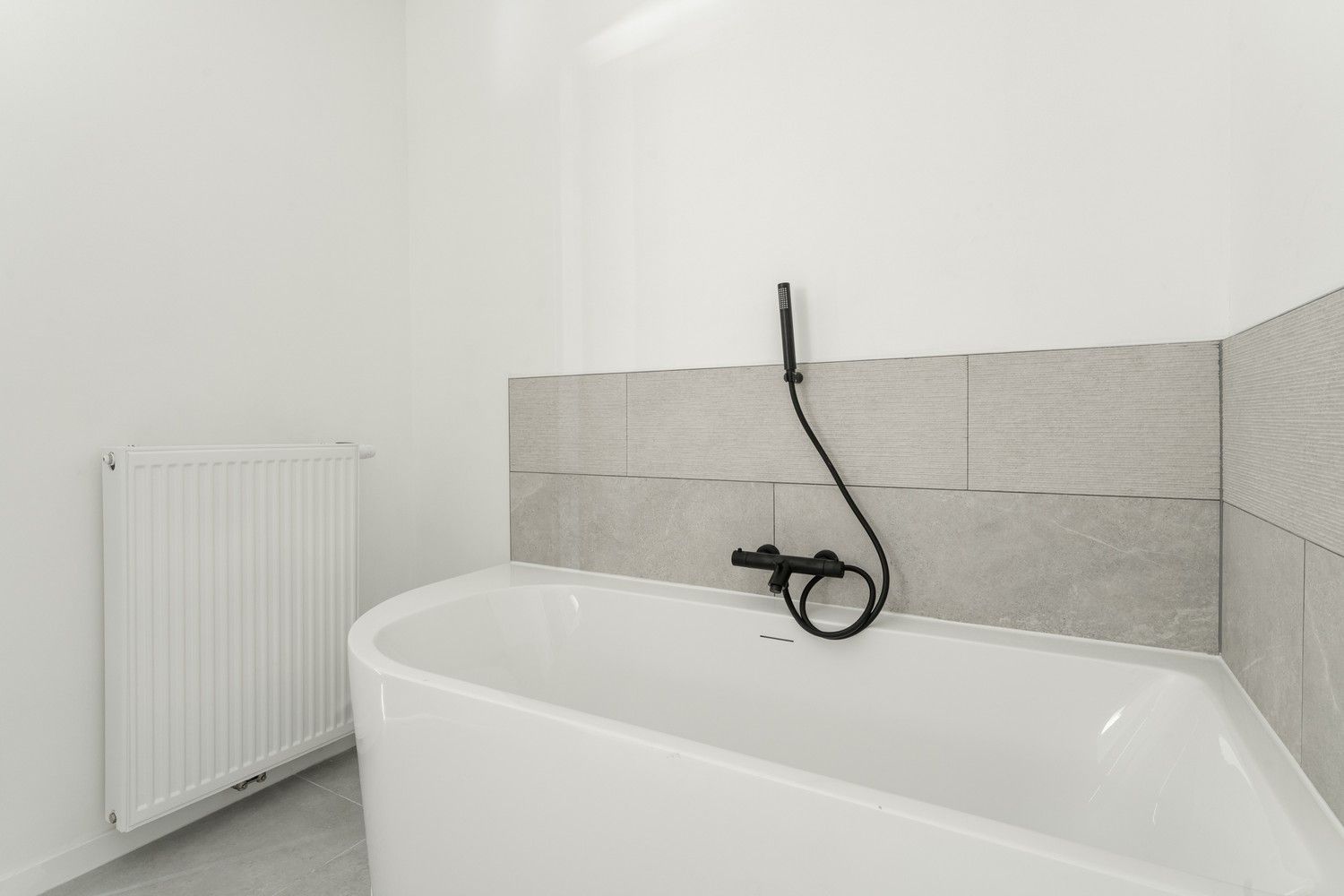 Prachtig 3 slaapkamer appartement met garagebox en privatieve berging foto 21