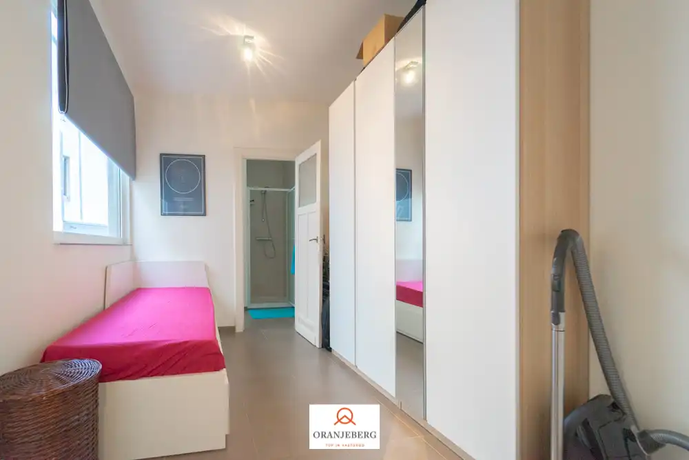 Prachtig appartement met terras aan St-Pietersstation foto 29