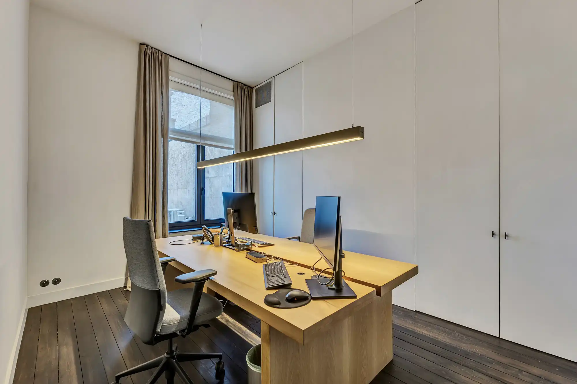 Authentiek gerenoveerd herenhuis in het hart van Aalst foto 11