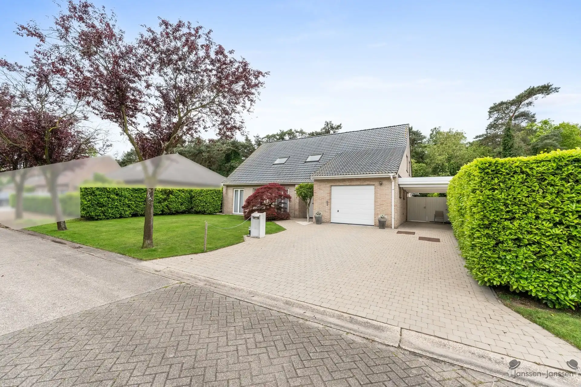 Prachtige lichtrijke villa met 4 slaapkamers op 826m². foto 32
