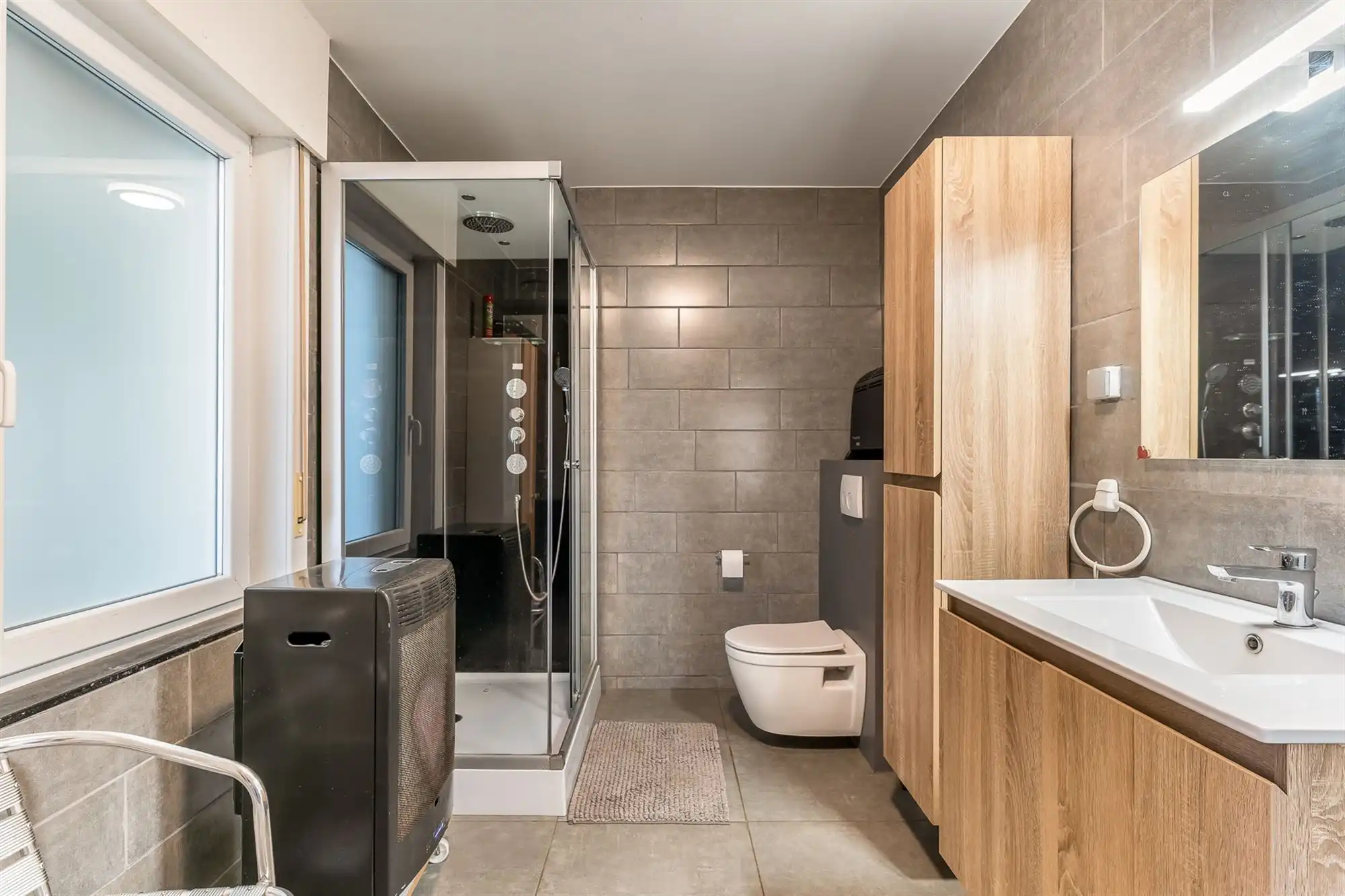 UNIEKE TE RENOVEREN KARAKTERVOLLE LANGGEVELHOEVE UITERST RUSTIG GELEGEN TE OOSTHAM foto 11