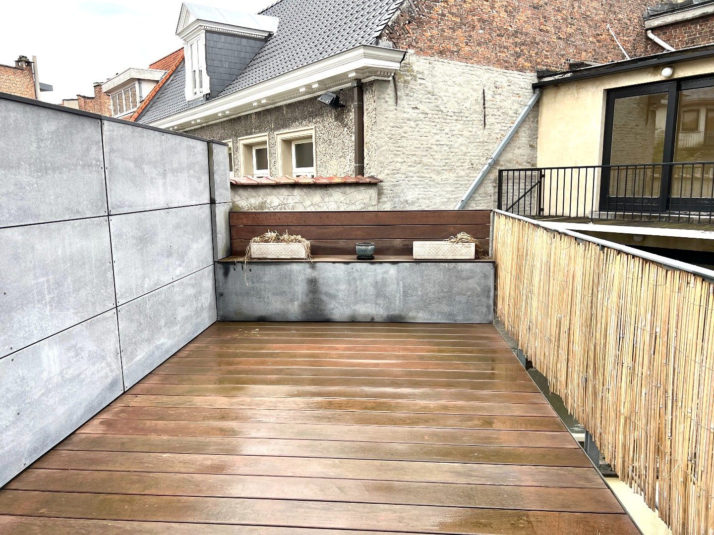 Studentenkamers of co-housing te huur pal aan de grote markt te Kortrijk foto 13