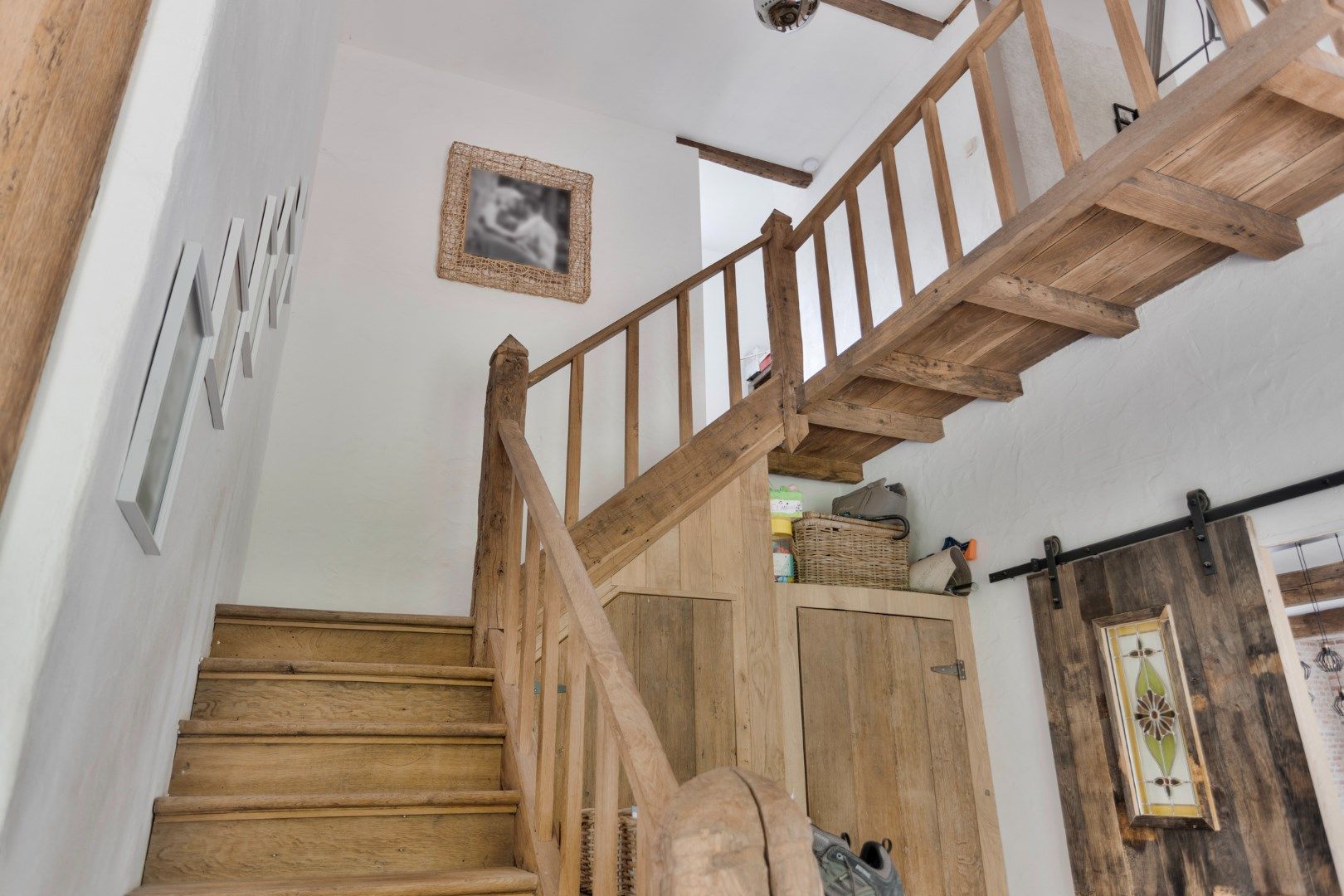 Gerenoveerde karaktervolle woning met 4 / 6 slpks op 1.990 m² in bosrijk gebied ! foto 19