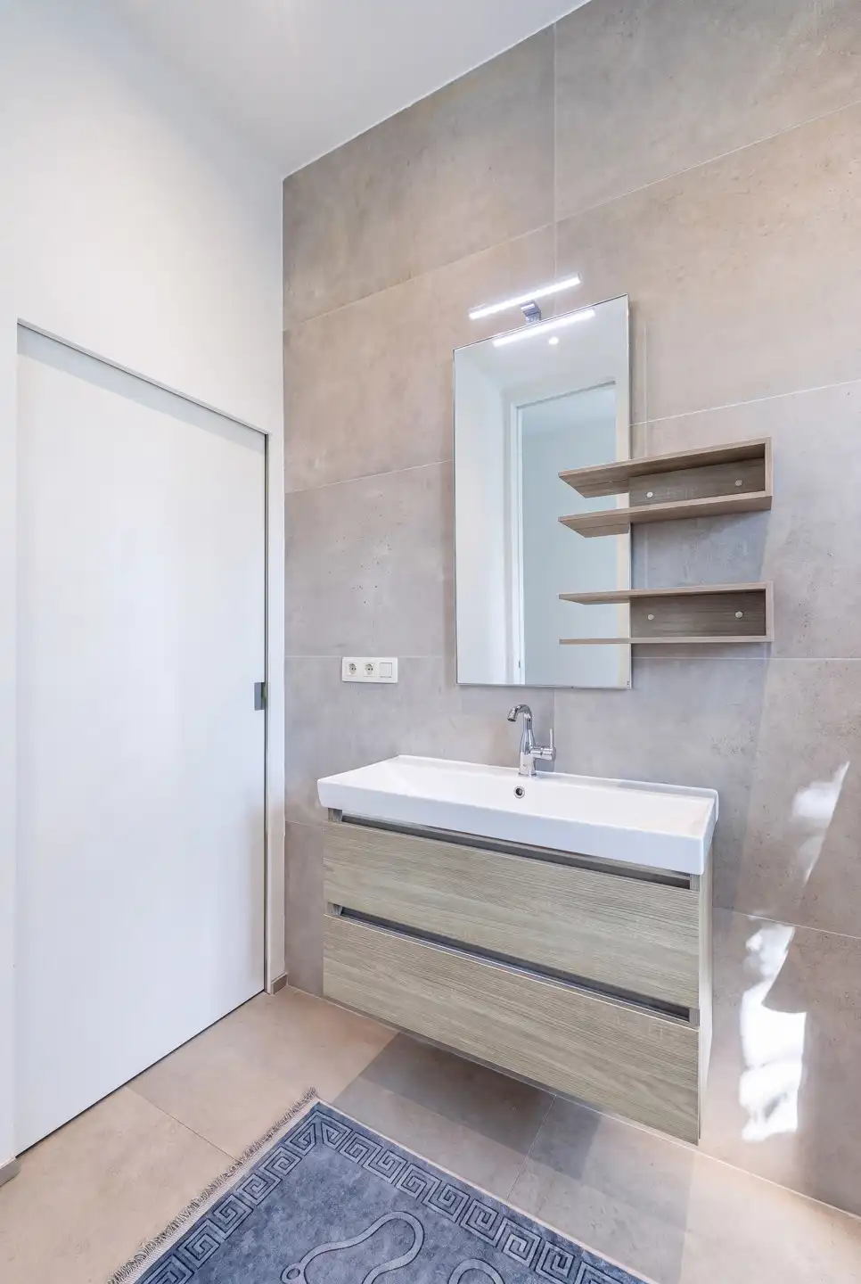Licht en sfeervol appartement met 1 slaapkamer! foto 15