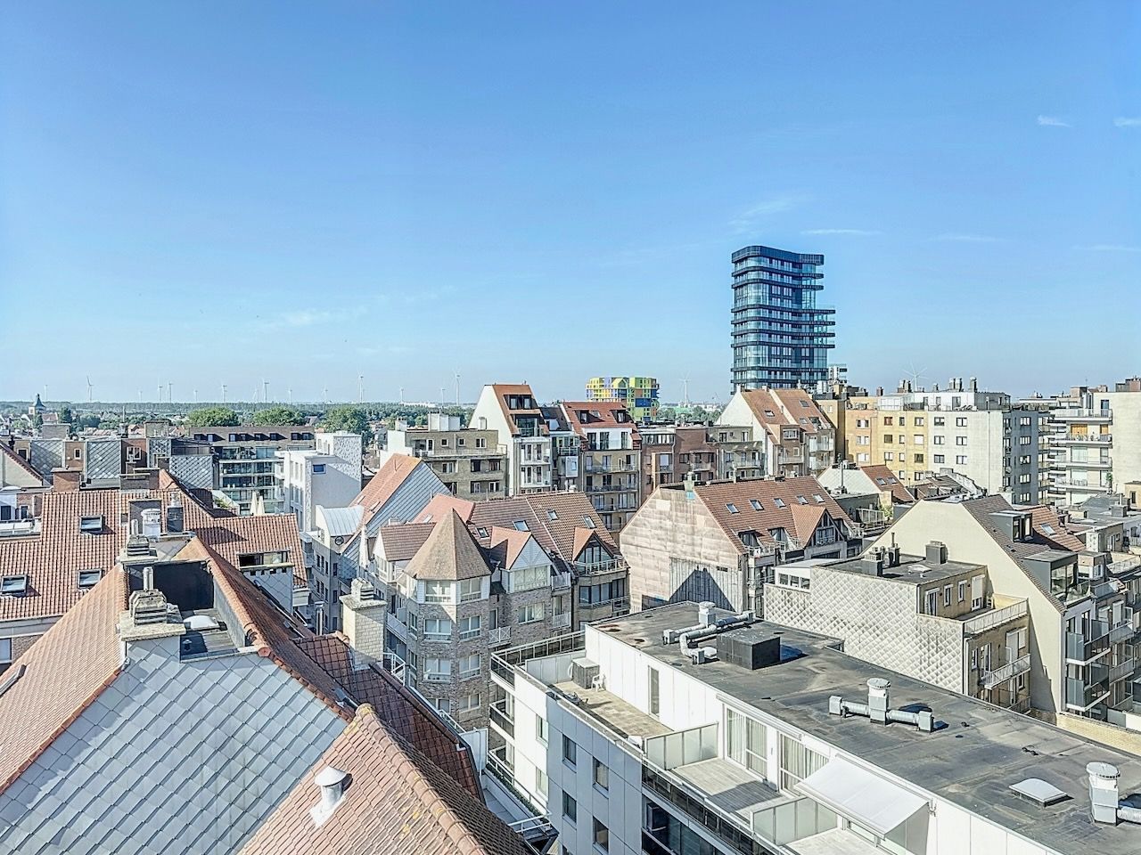 Tweede verblijf | Dakappartement met zijdelings zeezicht en zuidwestgericht terras. foto 15