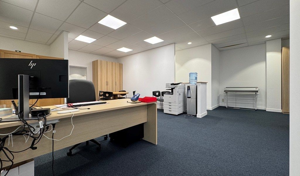 Instapklare kantoren te huur in Kontich foto 11