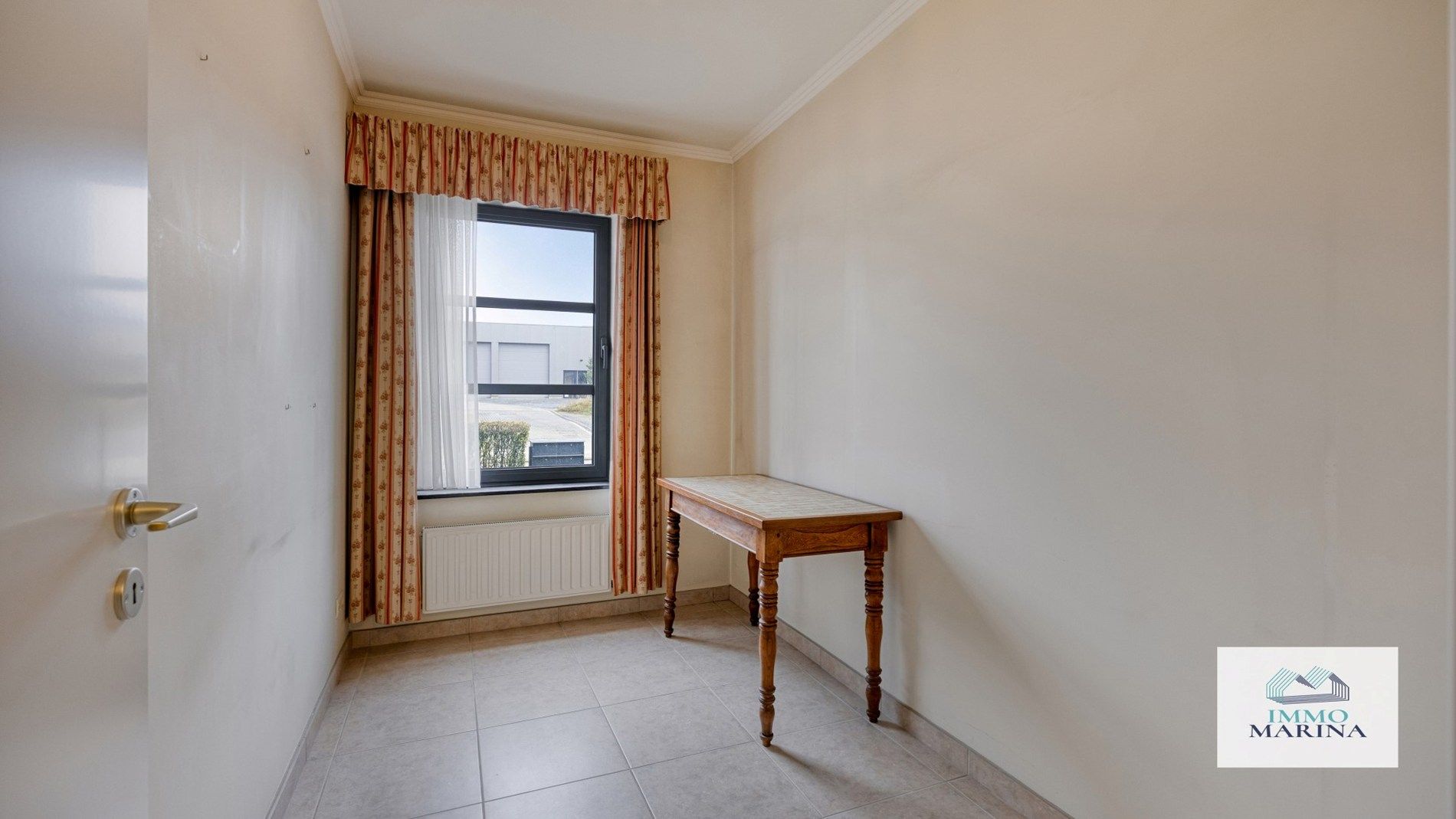 Goed onderhouden gelijkvl app. met 2 slpks en terras te BETEKOM foto 13