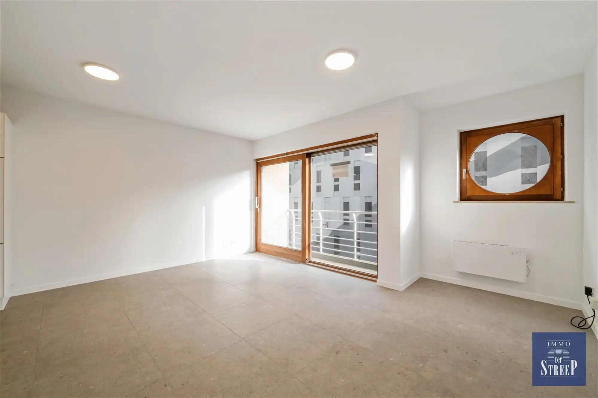 Ruime studio in het centrum van Oostende foto 4