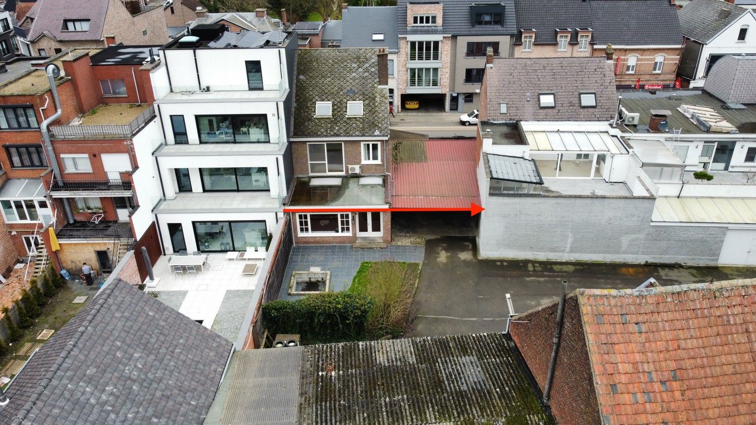 Projectgrond met vergunning voor een kantoorgebouw mét bovengelegen appartement op A-locatie. foto 4