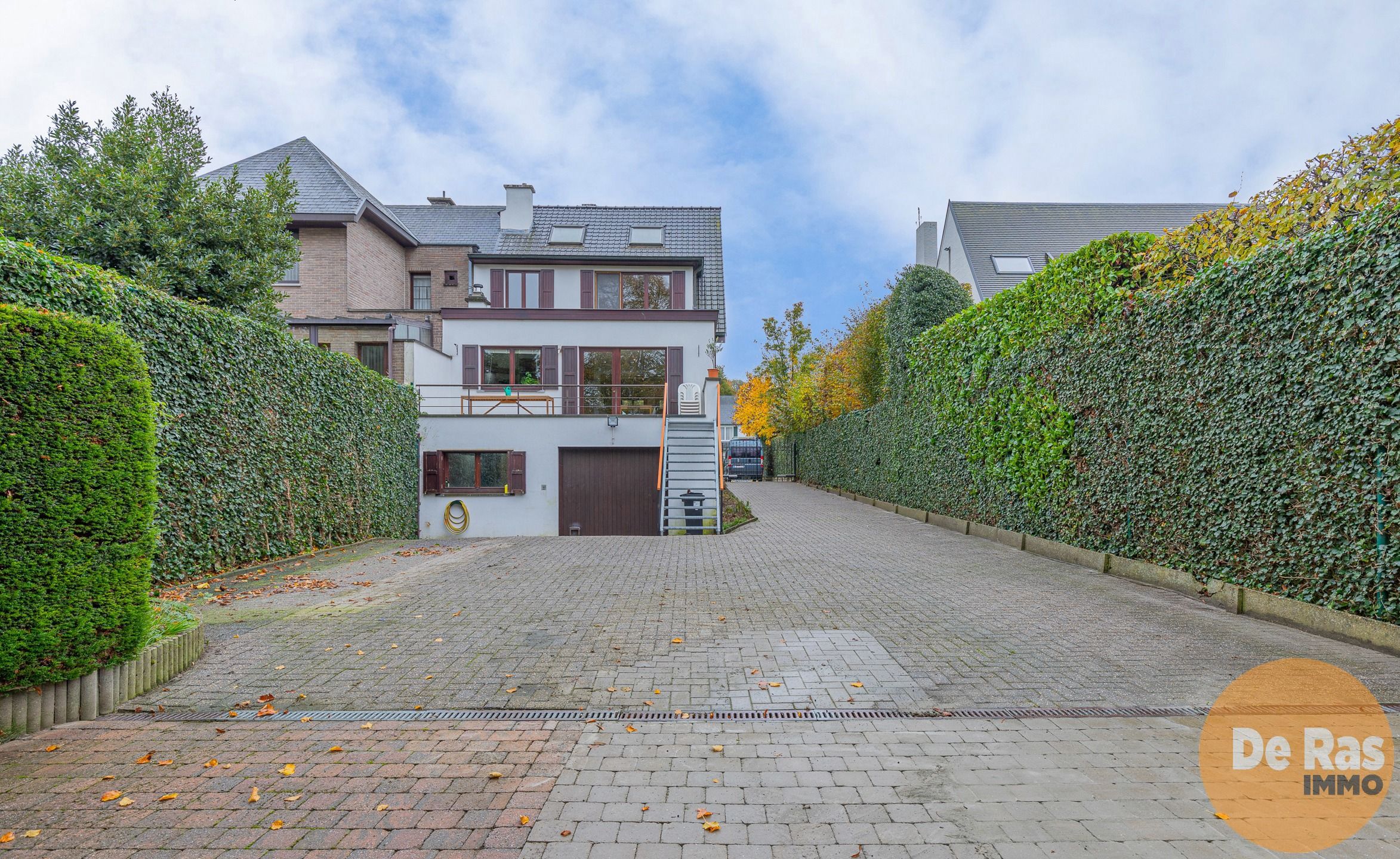 EREMBODEGEM - Unieke woning aan de stadsrand met grote tuin foto 5