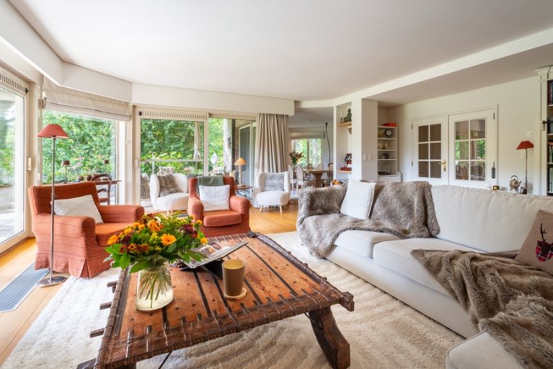 Riant, lumineus instapklaar 3 slaapkamer appartement in een oase van groen + P en ruim zonne-terras! foto 3