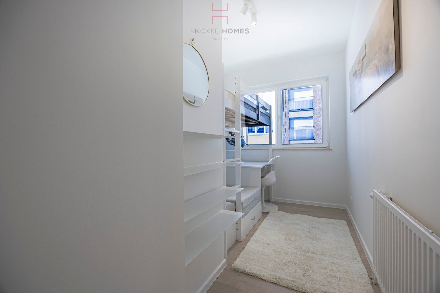 Mooi gerenoveerd hoekappartement in een villa-residentie vlakbij de zeedijk in Duinbergen foto 14