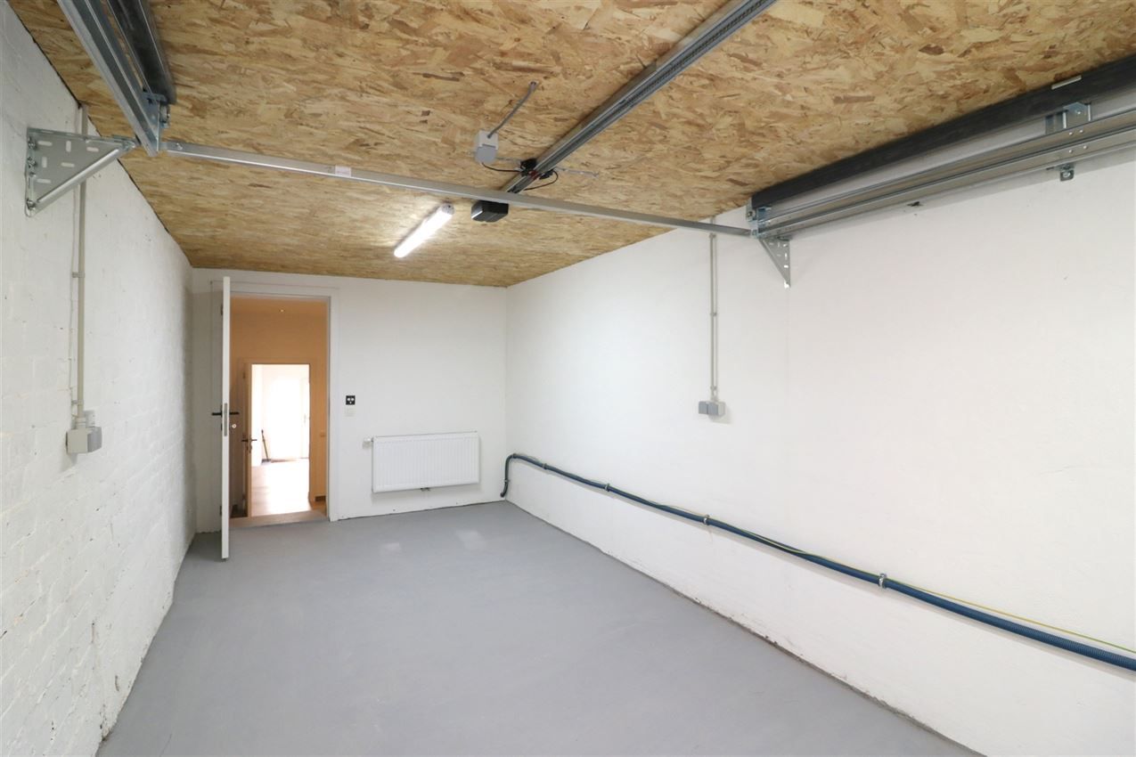 gerenoveerd, energiezuinig, inpandig Zgericht terras en garage foto 30