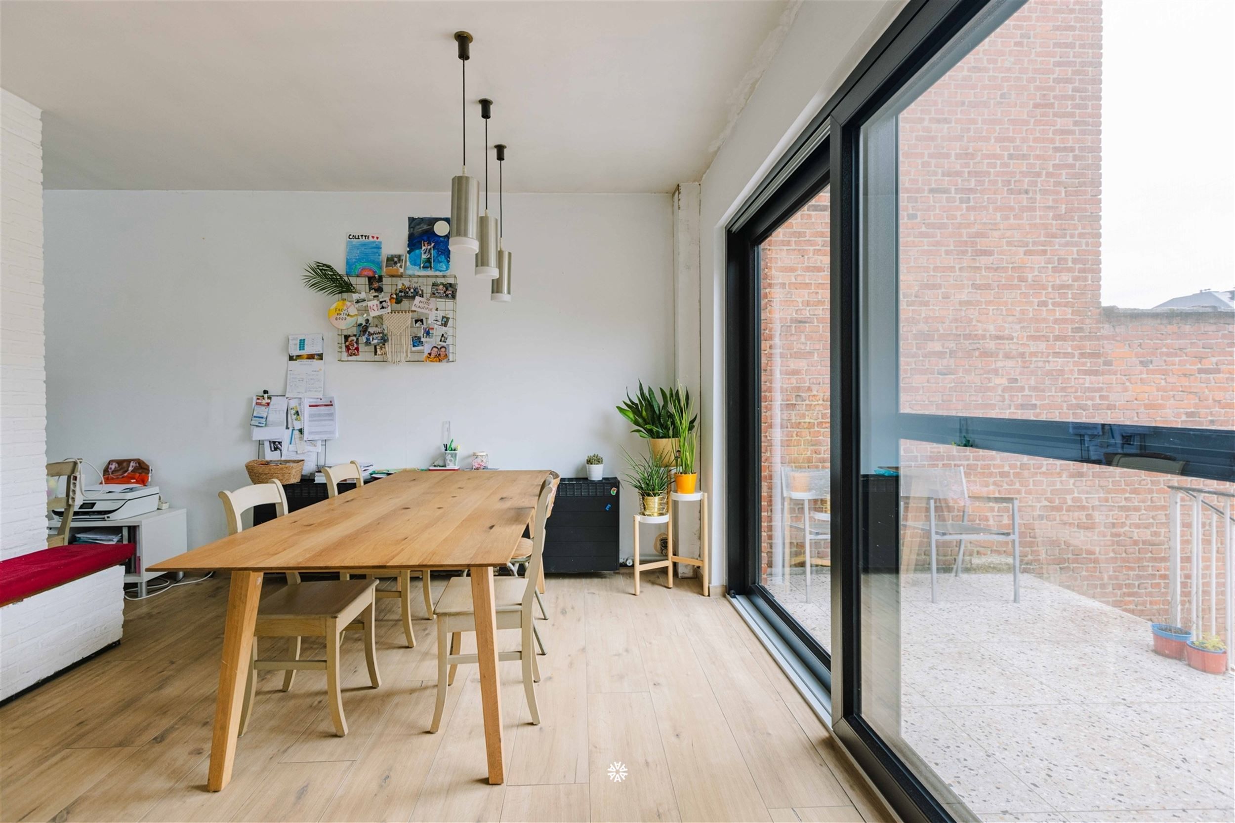 Recent gerenoveerde bel-etage woning in Belsele  foto 5