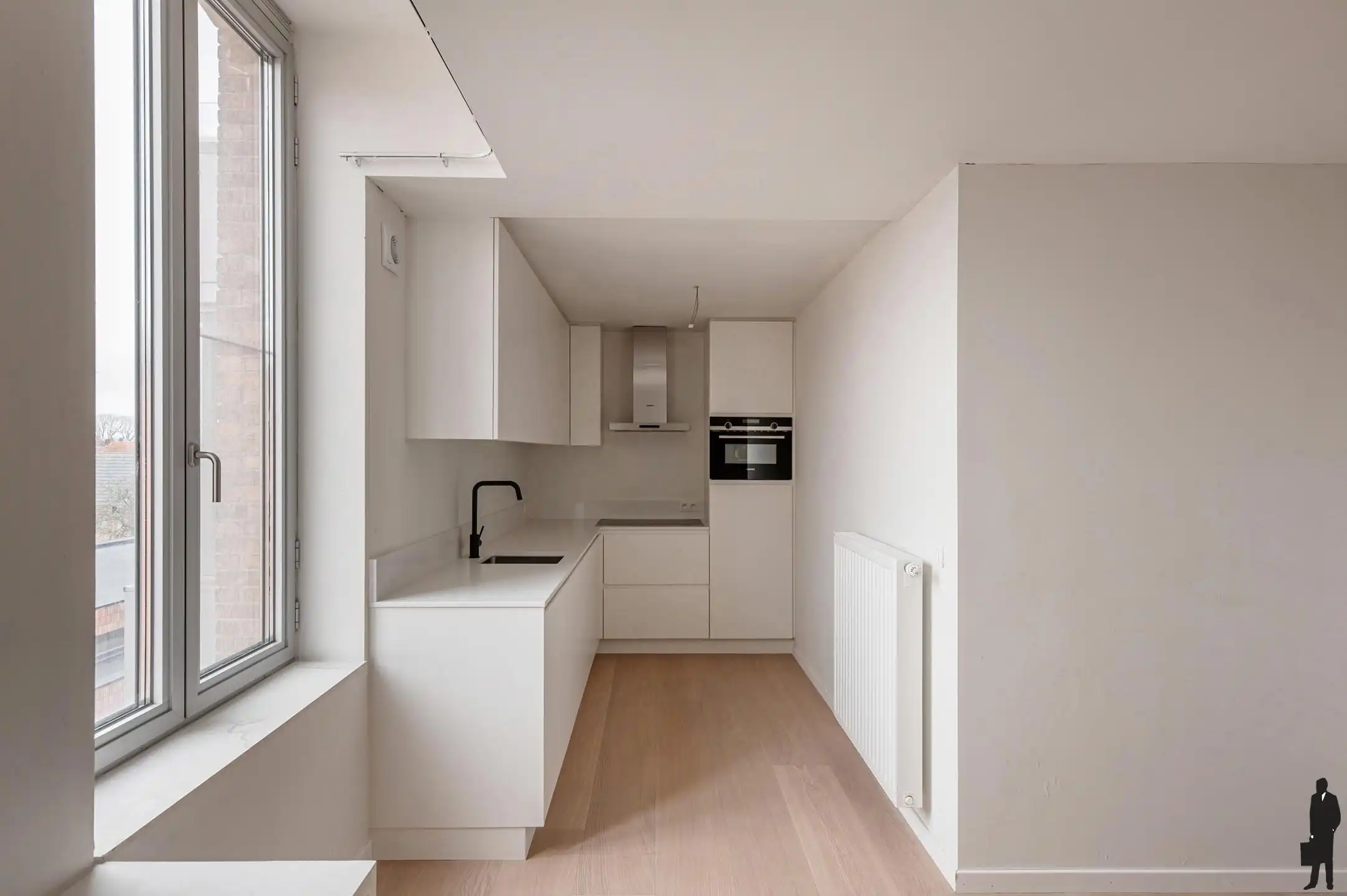 Charmante gerenoveerde duplex met 2 slaapkamers foto 3