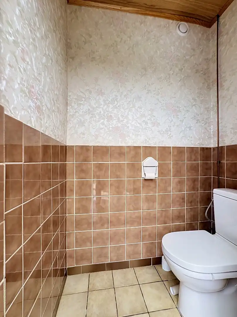 Alleenstaande woning met loods te Zerkegem  foto 30
