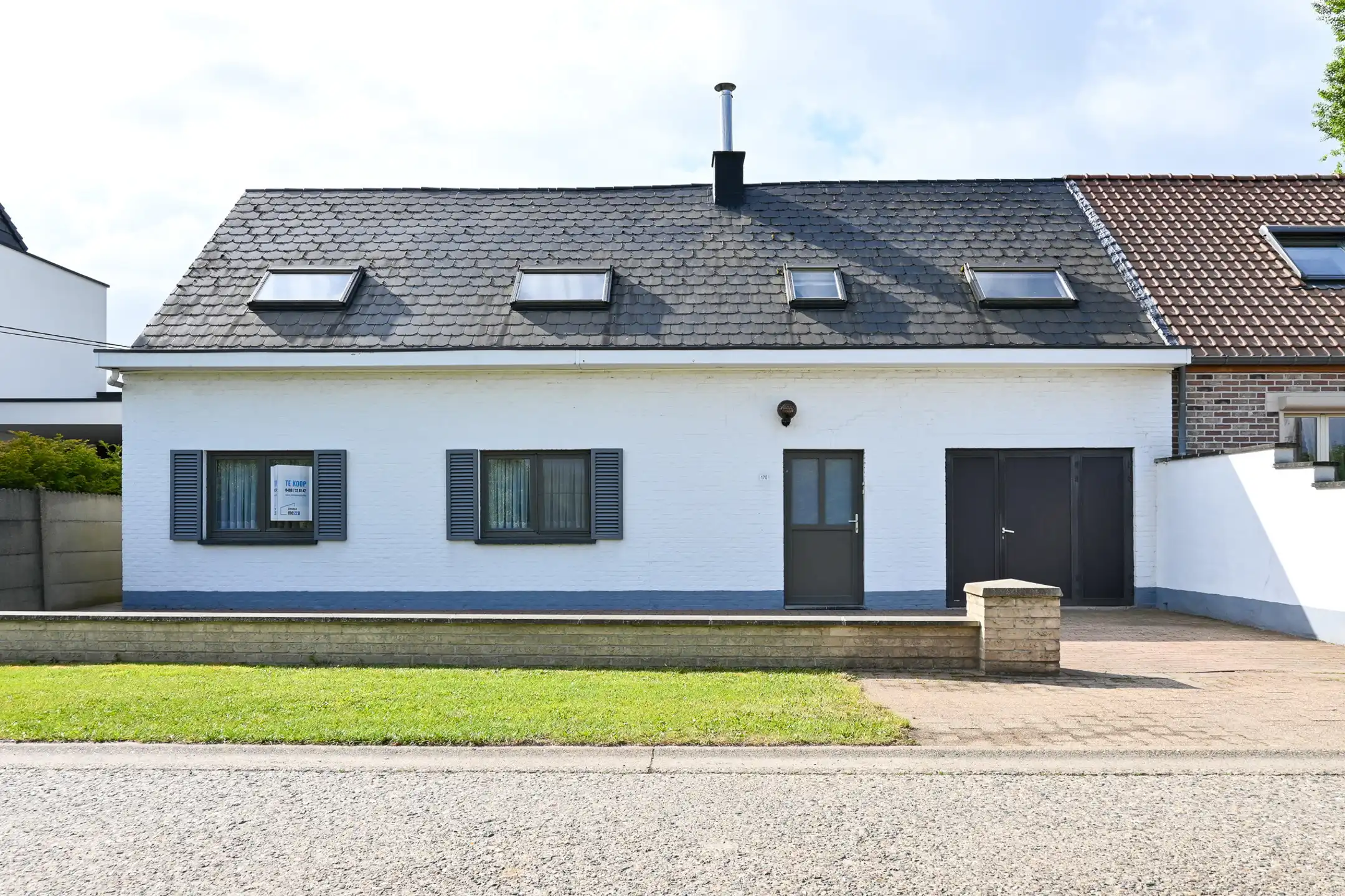 Huis te koop foto {{pictureIndex}}