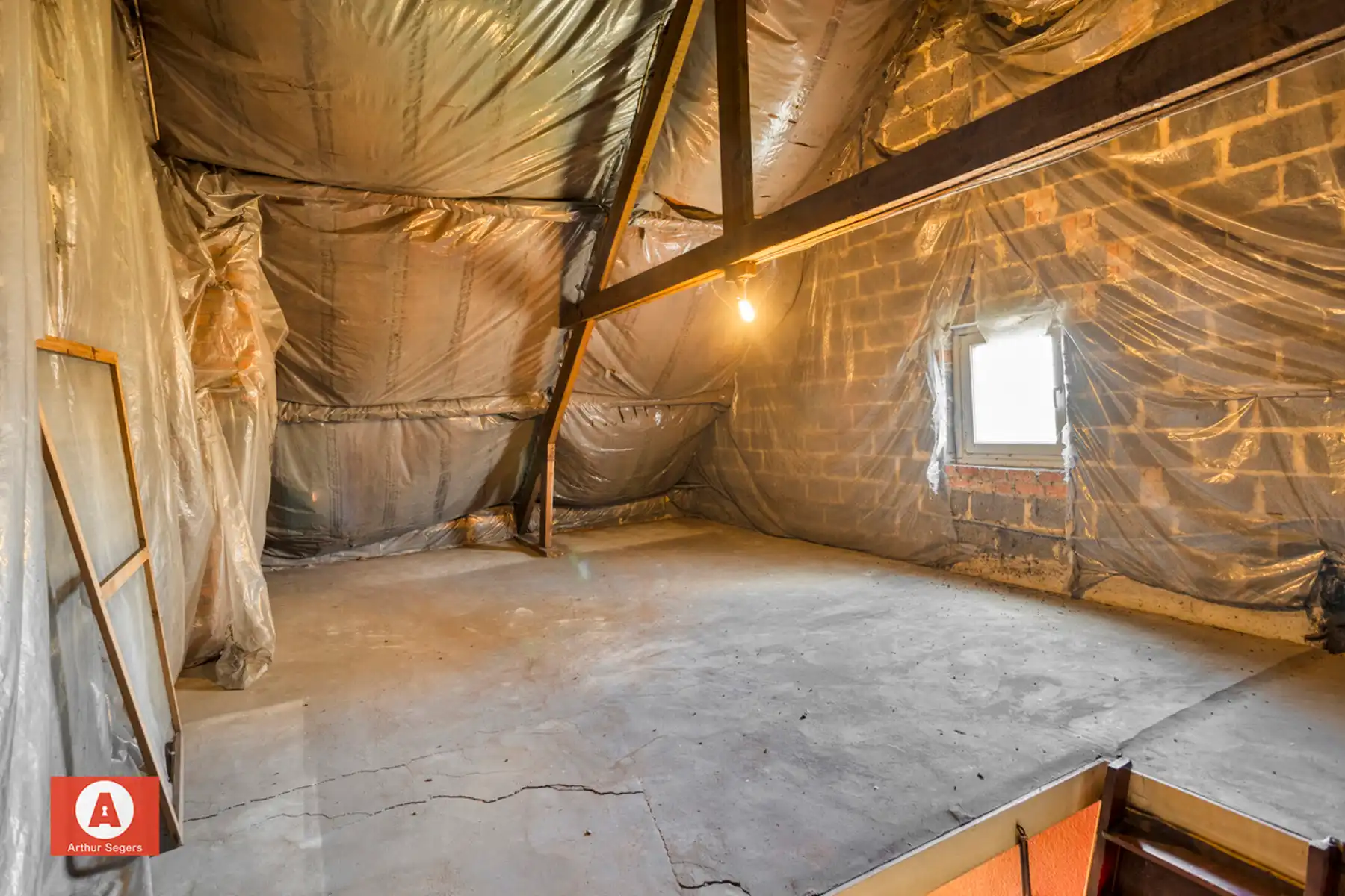 Te renoveren woning met 3 slpk op toplocatie in Malderen foto 22