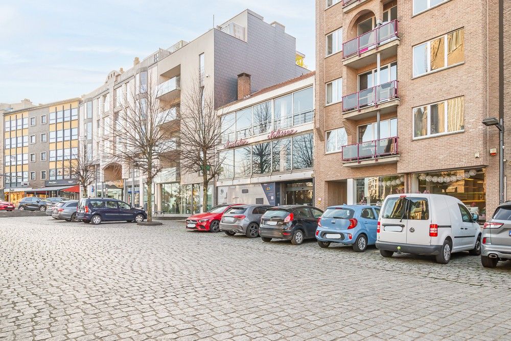 Instapklaar handelspand mét huurder op toplocatie in centrum Lanaken foto 3