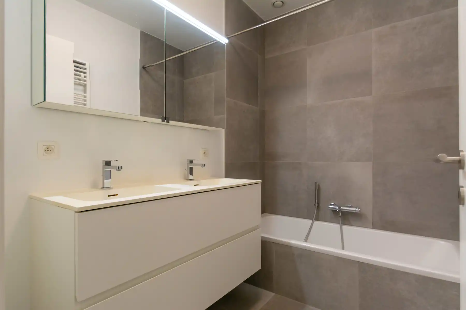 Drie-slaapkamerappartement met riant terras foto 10