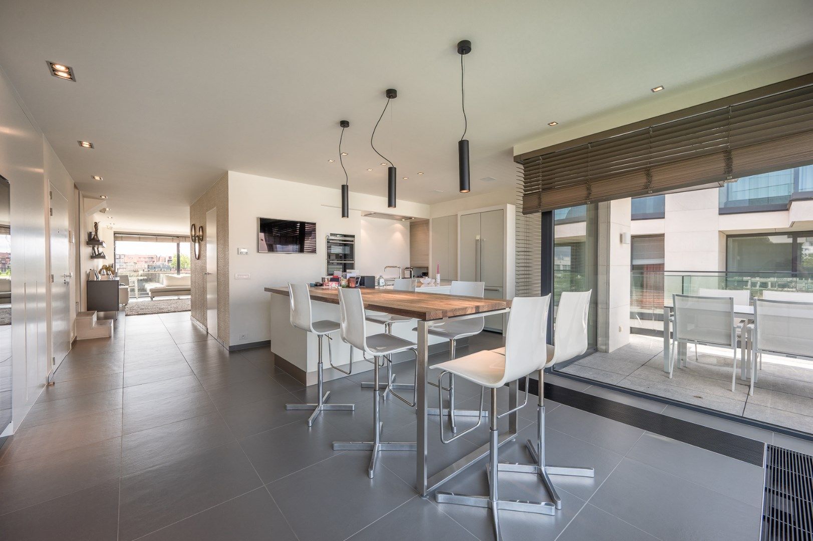 Ruim appartement met 4 slaapkamers in res La Reserve op 100m van het Albertstrand  foto 8