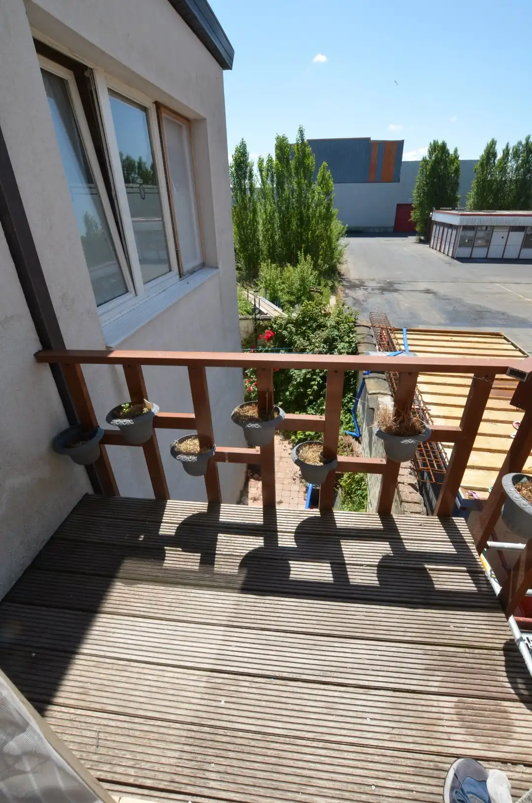 Ruim woonhuis met garage foto 7