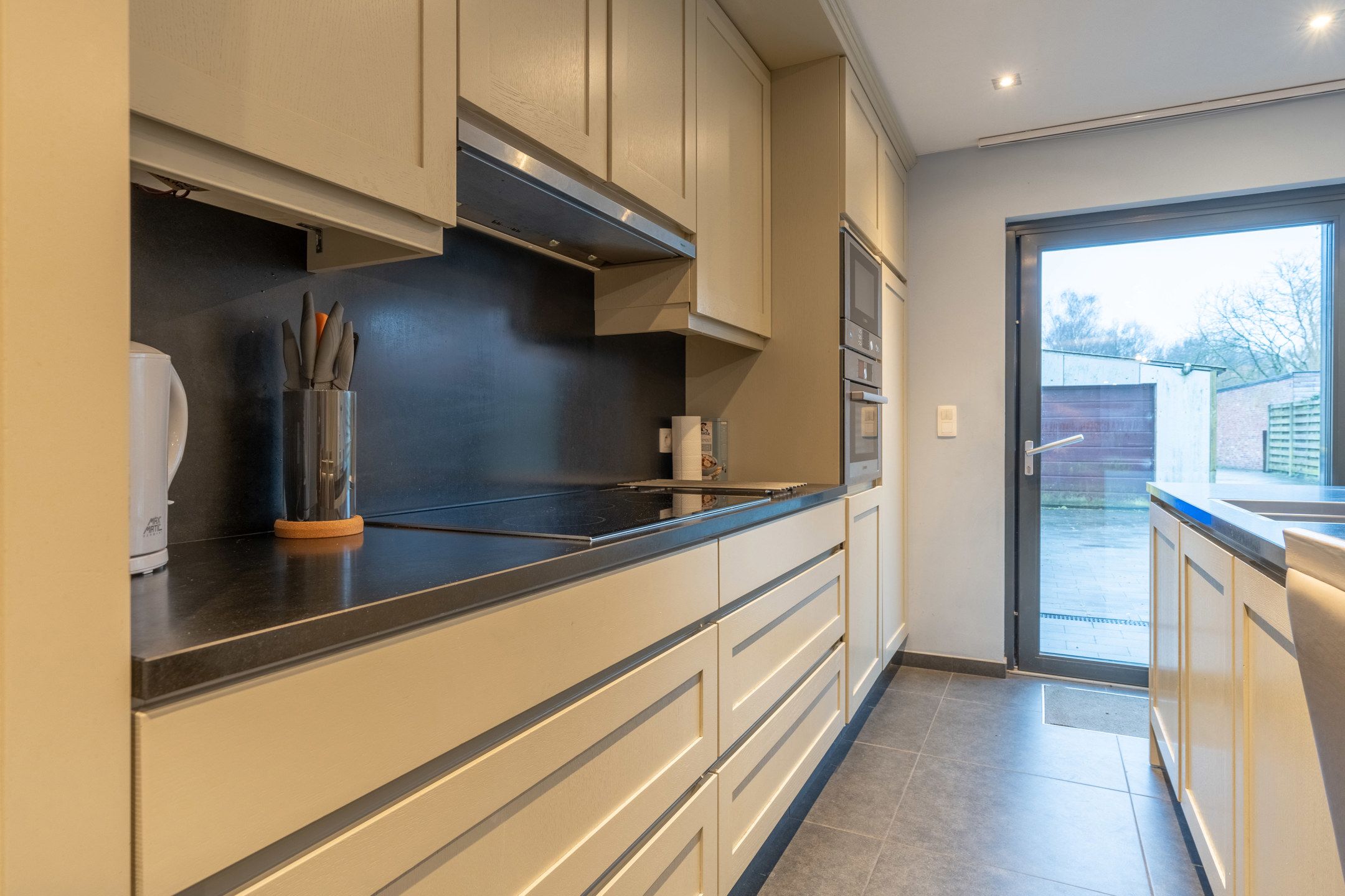 Gerenoveerde instapklare woning op rustige locatie te Beerse foto 5