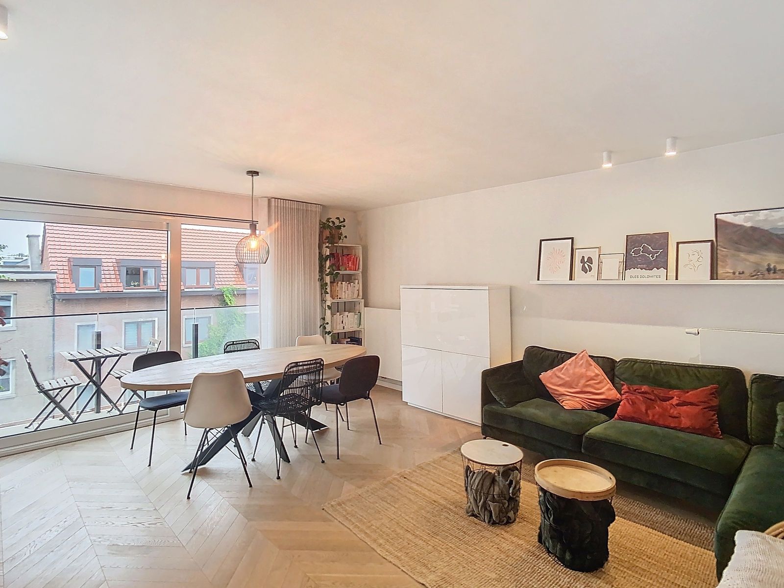 Appartement te huur foto {{pictureIndex}}