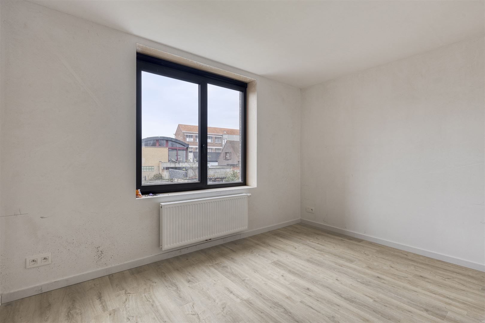 Rustig gelegen nieuwbouw woning met zonnige tuin en 4 slaapkamers. foto 10