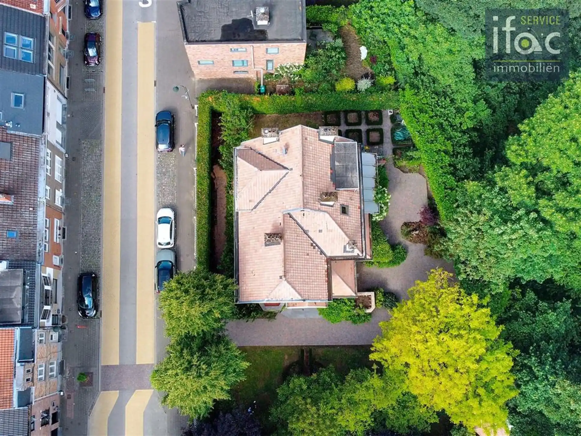 Historische villa "Steuts" te koop met 6 slaapkamers foto 5