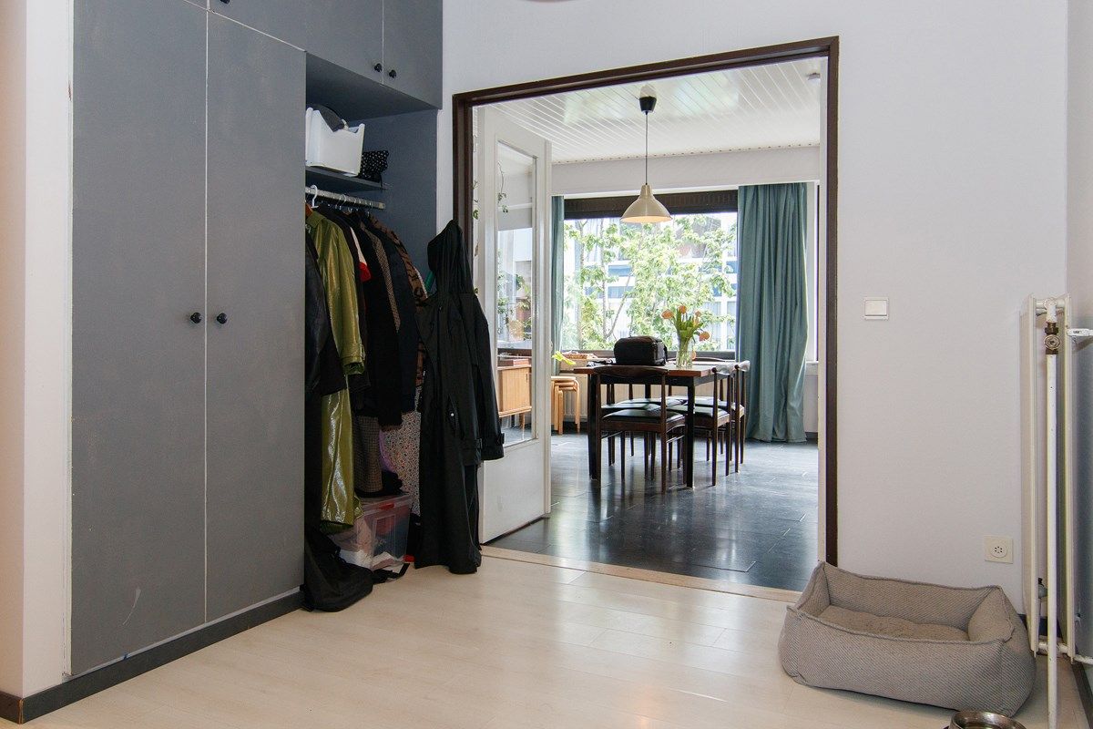 ZEER RUIM APPARTEMENT OP TOPLOCATIE foto 4