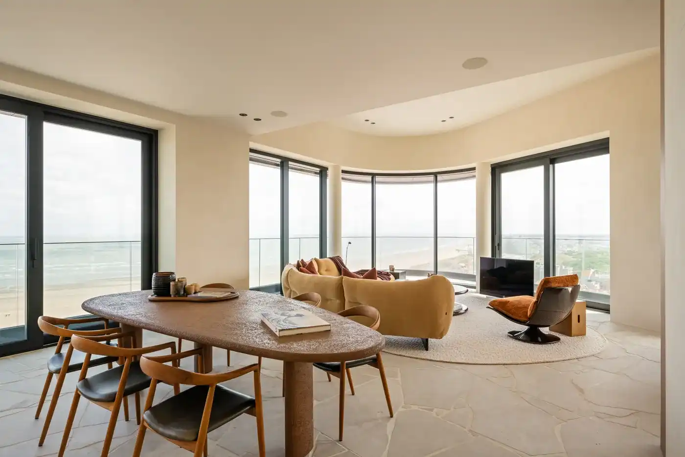 Het hoogste Penthouse van Knokke - volledig plateau met 360° uitzicht en een topnotch afwerking. foto 2